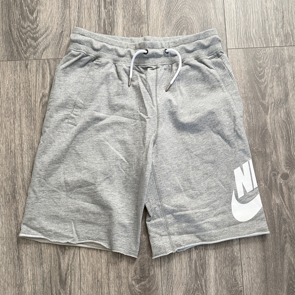 Nike Men's Athletic Gray Shorts